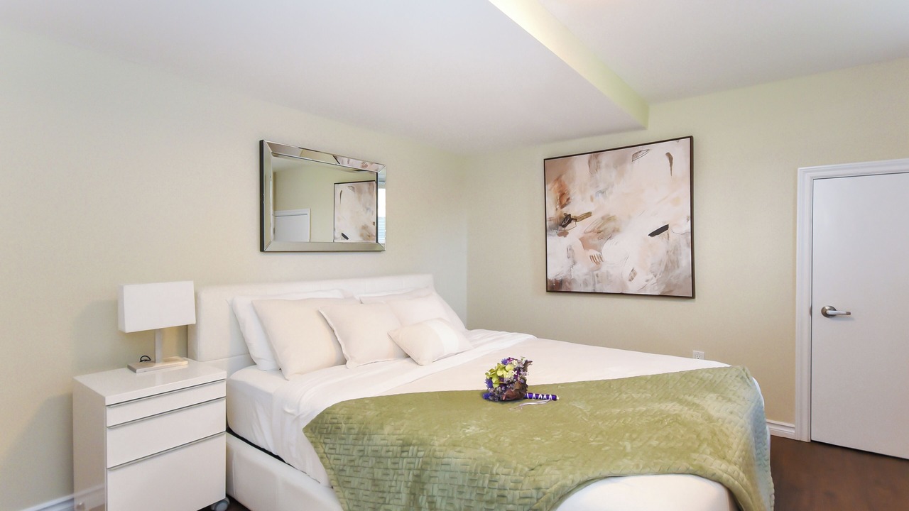 Photo of Bedroom in Ottawa Division