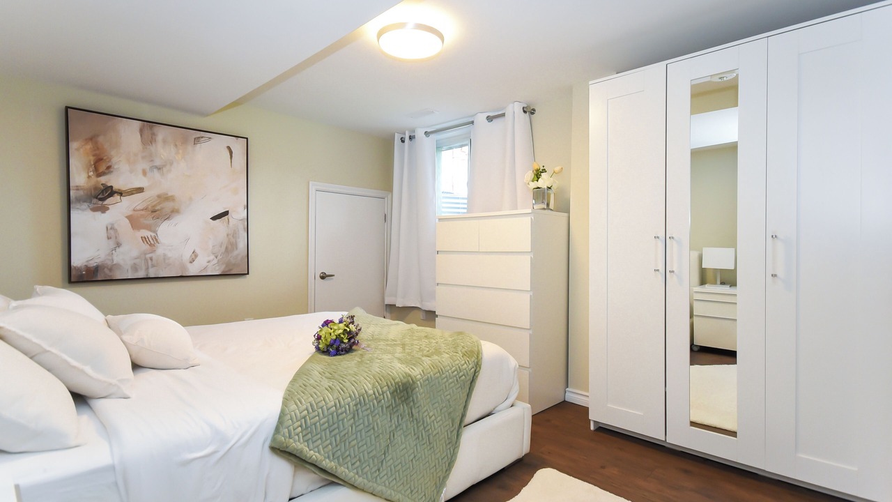 Photo of Bedroom in Ottawa Division