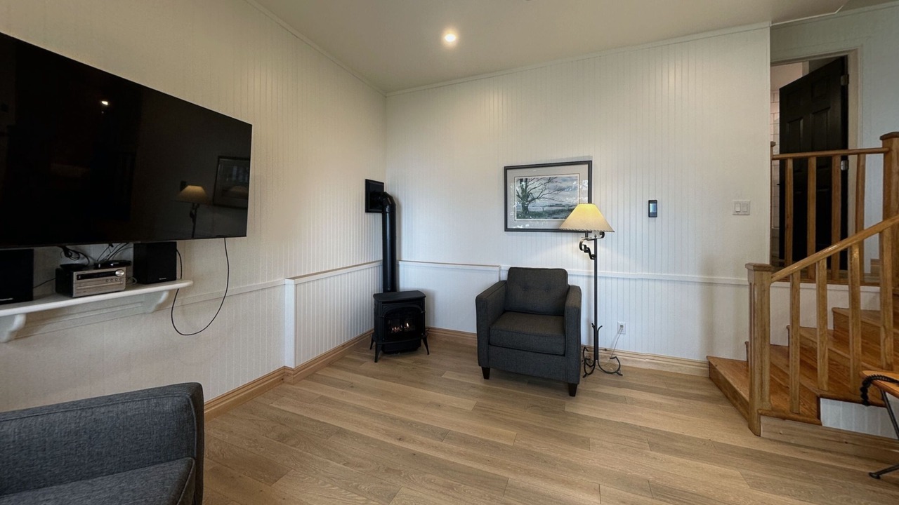 Photo of Livingroom in Otonabee-South Monaghan
