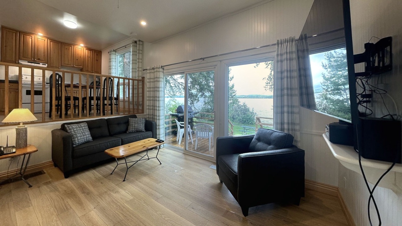 Photo of Livingroom in Otonabee-South Monaghan