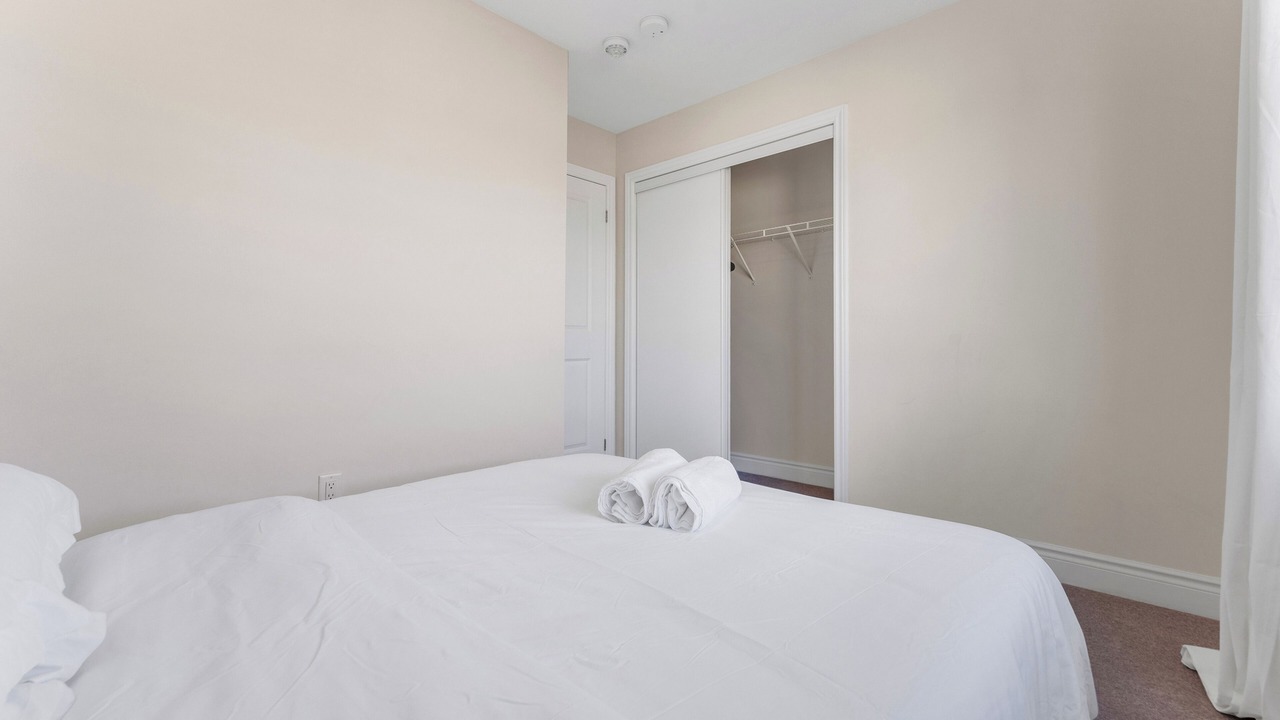 Photo of Bedroom in Oakville