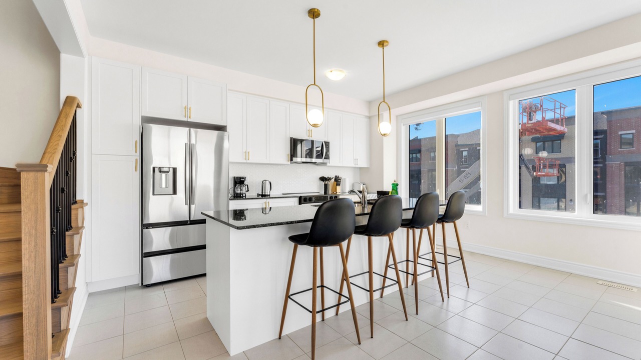 Photo of Kitchen in Oakville