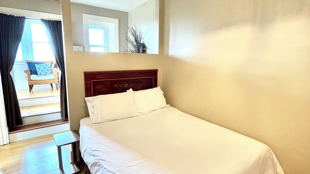 Photo of Bedroom in Redwood Falls