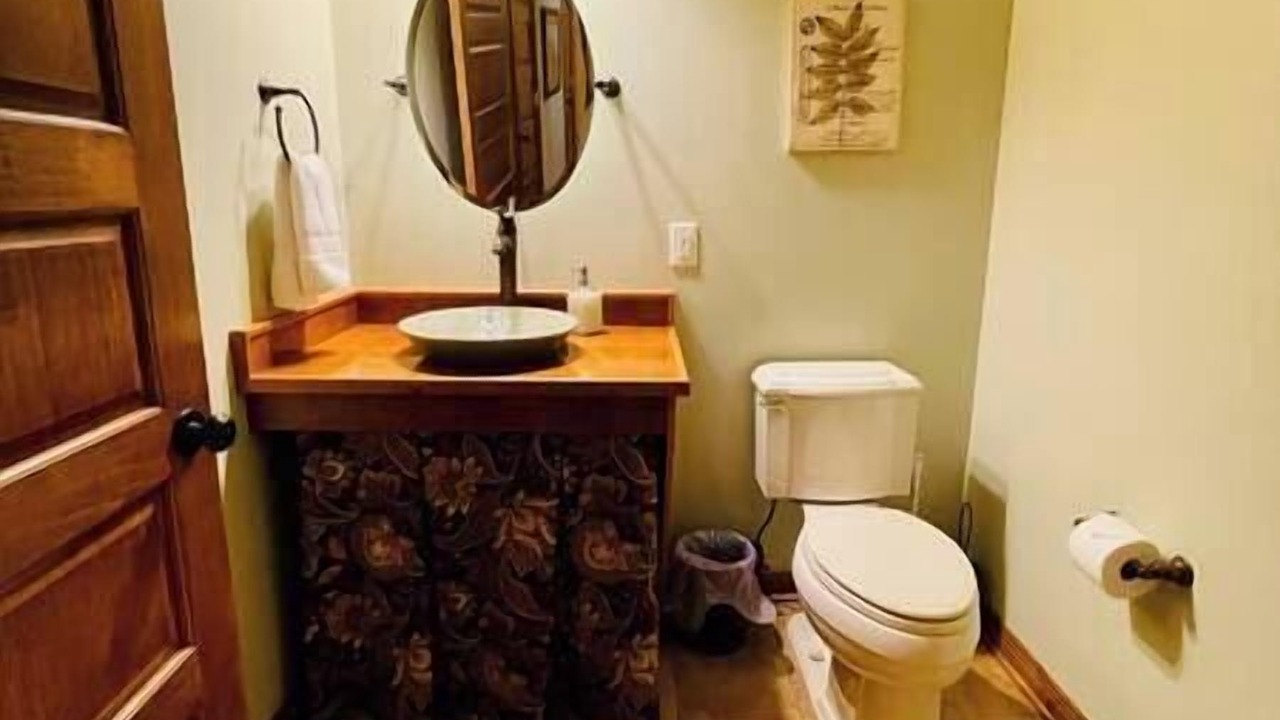 Photo of Bathroom in Redwood Falls