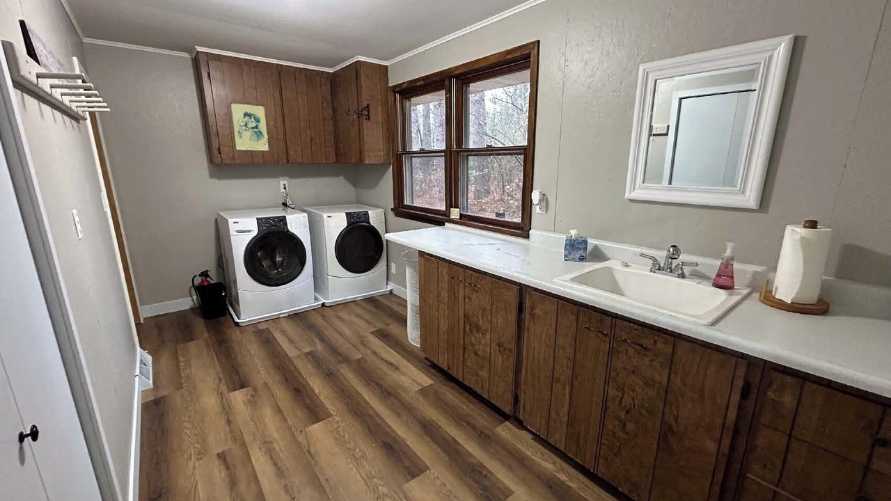 Photo of Bedroom in Melrude
