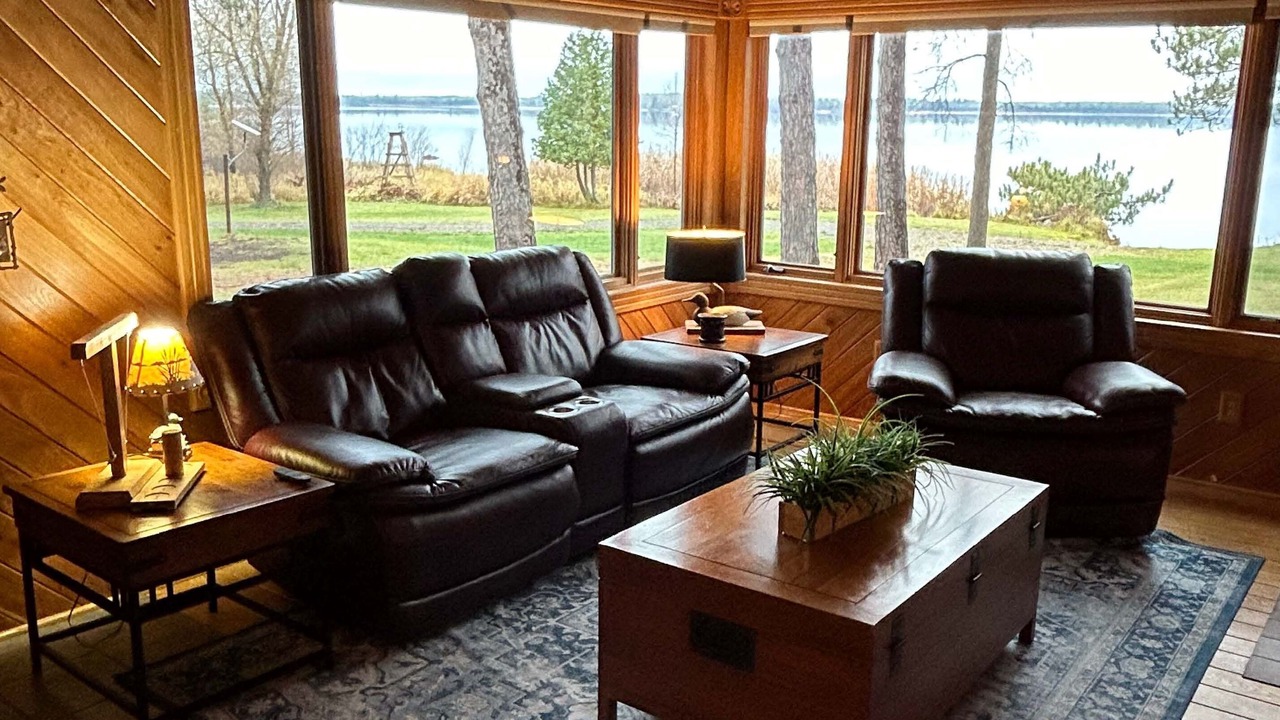 Photo of Livingroom in Melrude