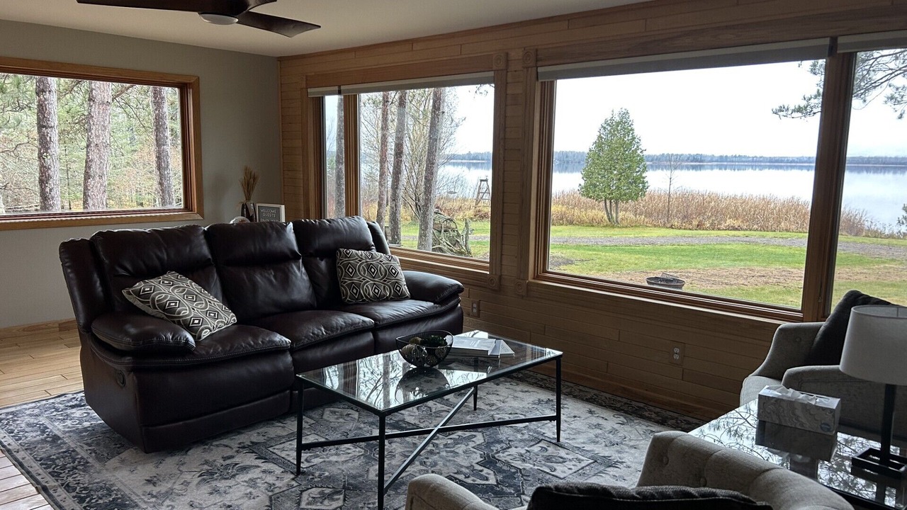 Photo of Bedroom in Melrude