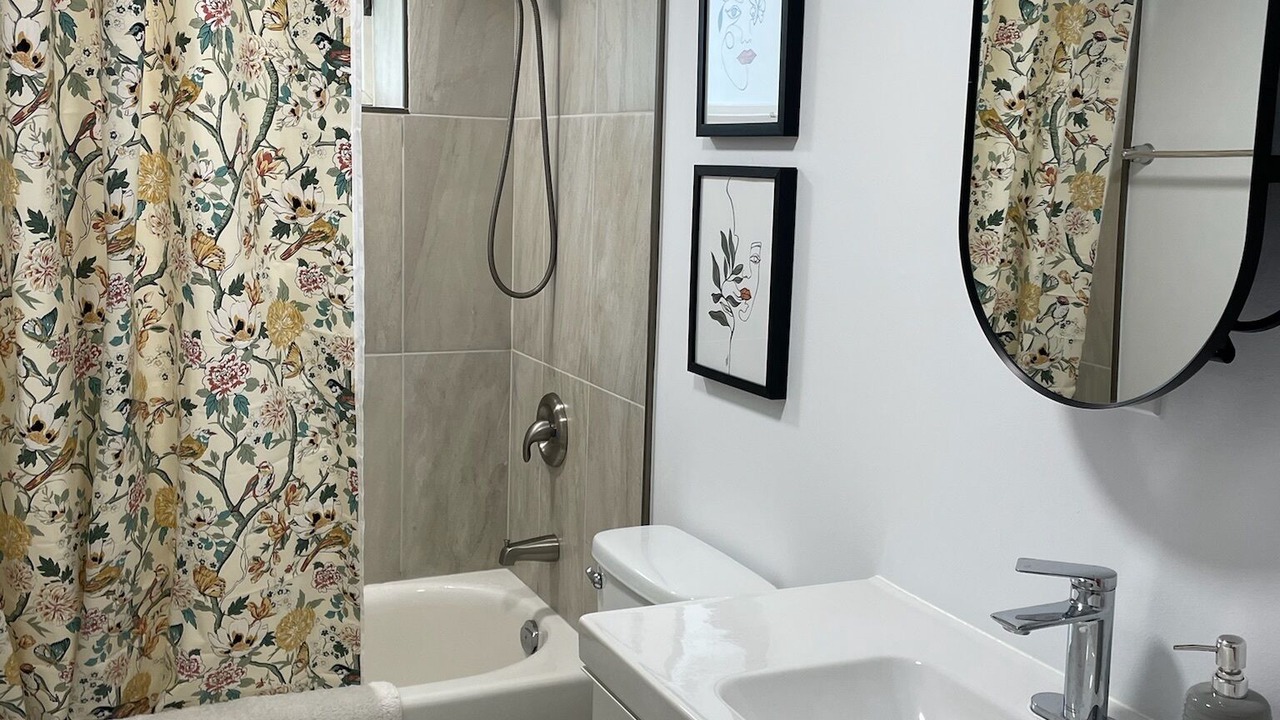 Photo of Bathroom in Sarnia