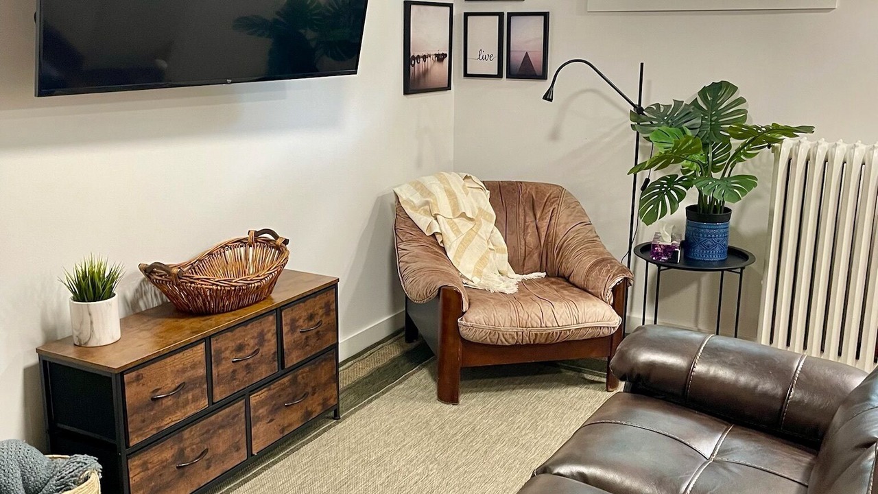 Photo of Bedroom in Sarnia