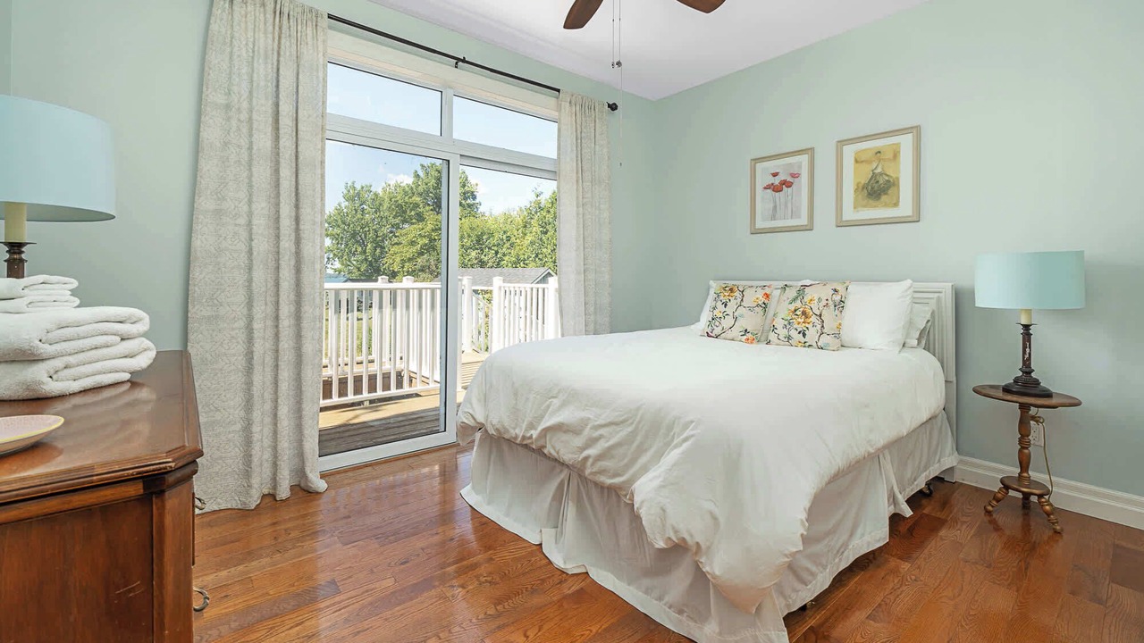 Photo of Bedroom in Milford