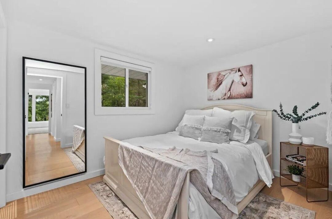 Photo of Bedroom in Muskoka Lakes