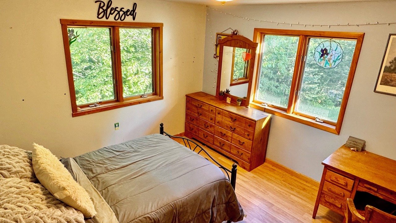 Photo of Bedroom in Cook
