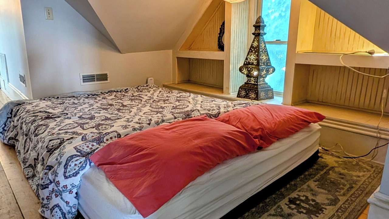 Photo of Bedroom in Uptown