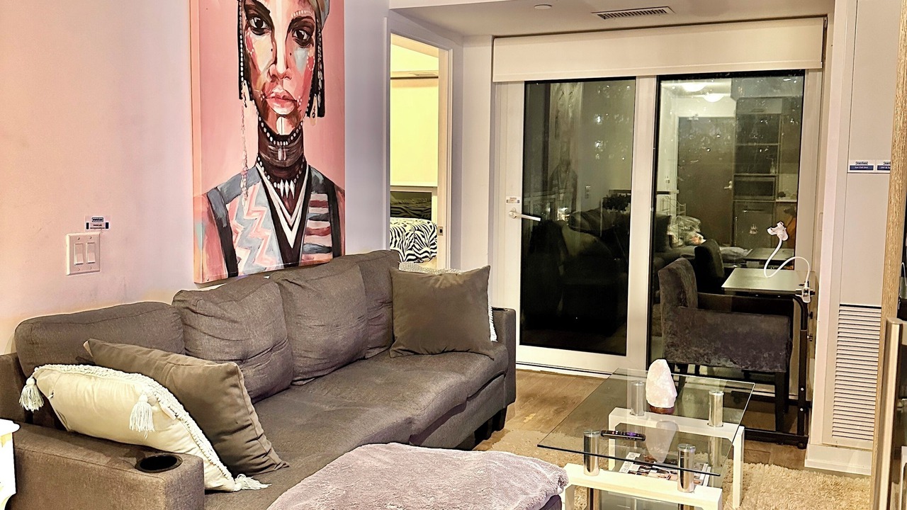 Photo of Livingroom in Garden District
