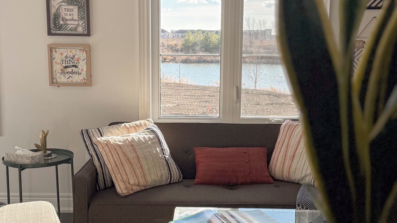 Photo of Livingroom in Markham