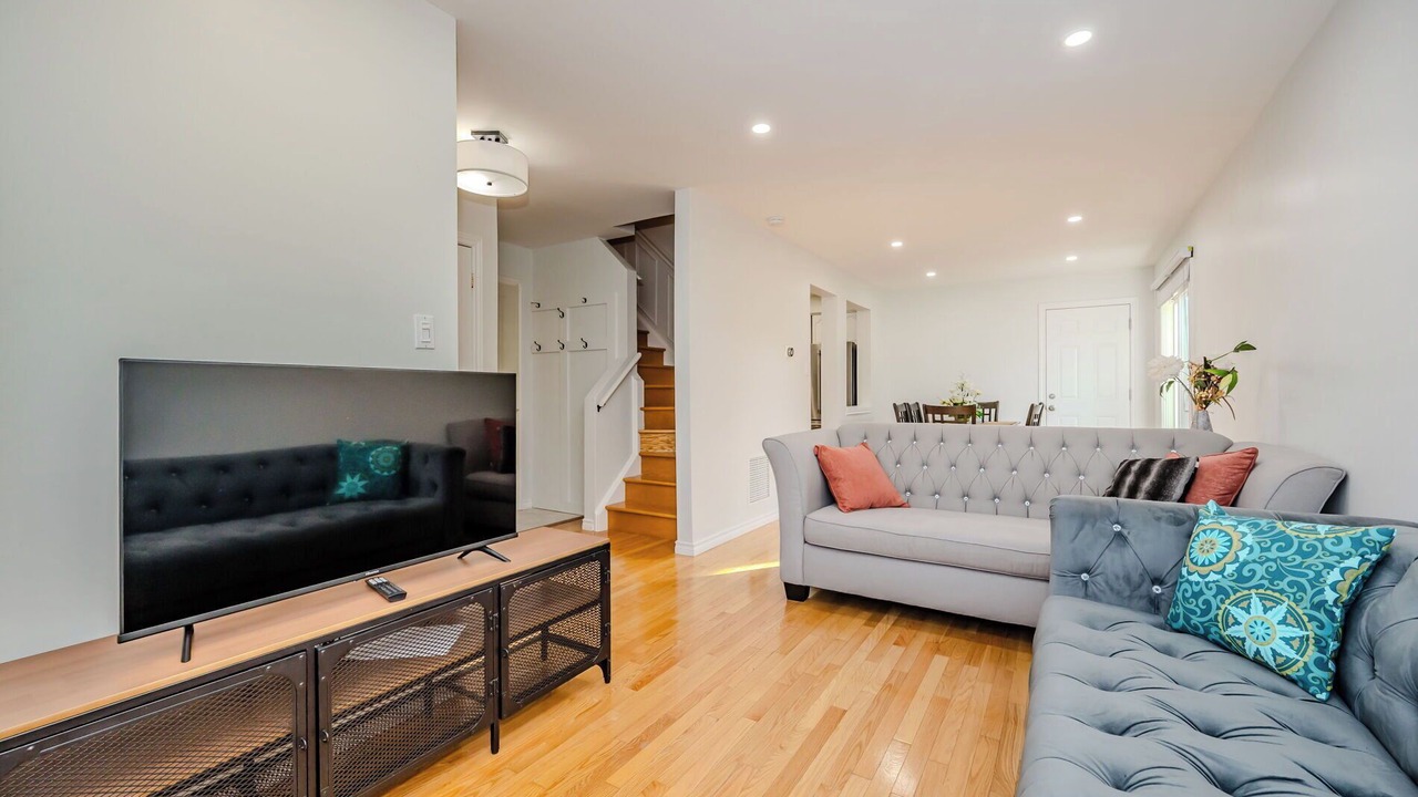 Photo of Livingroom in Mississauga