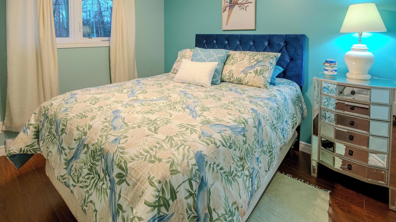 Photo of Bedroom in Kettle Point 44