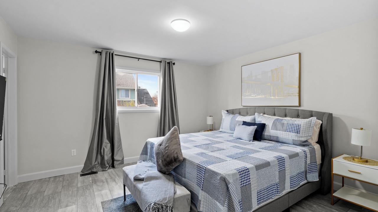 Photo of Bedroom in Bowmanville