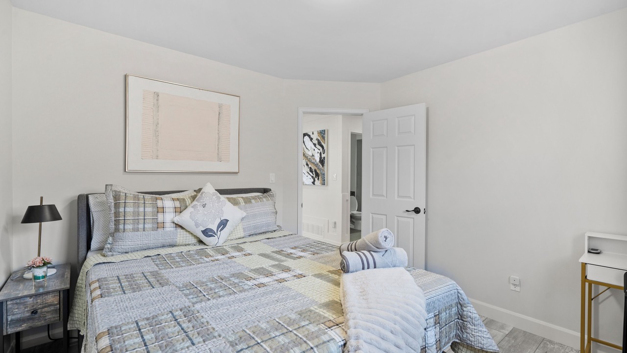 Photo of Bedroom in Bowmanville