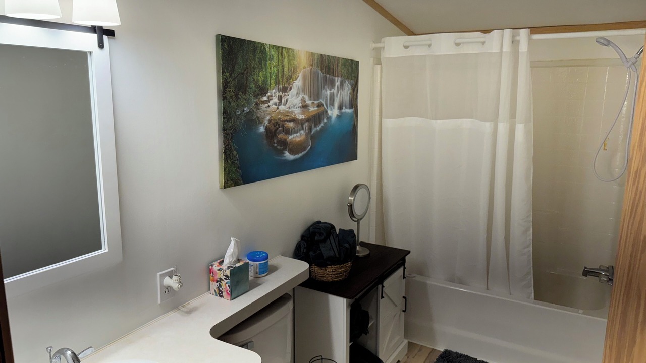 Photo of Bathroom in Kettle River