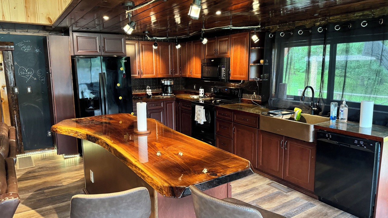 Photo of Kitchen in Kettle River