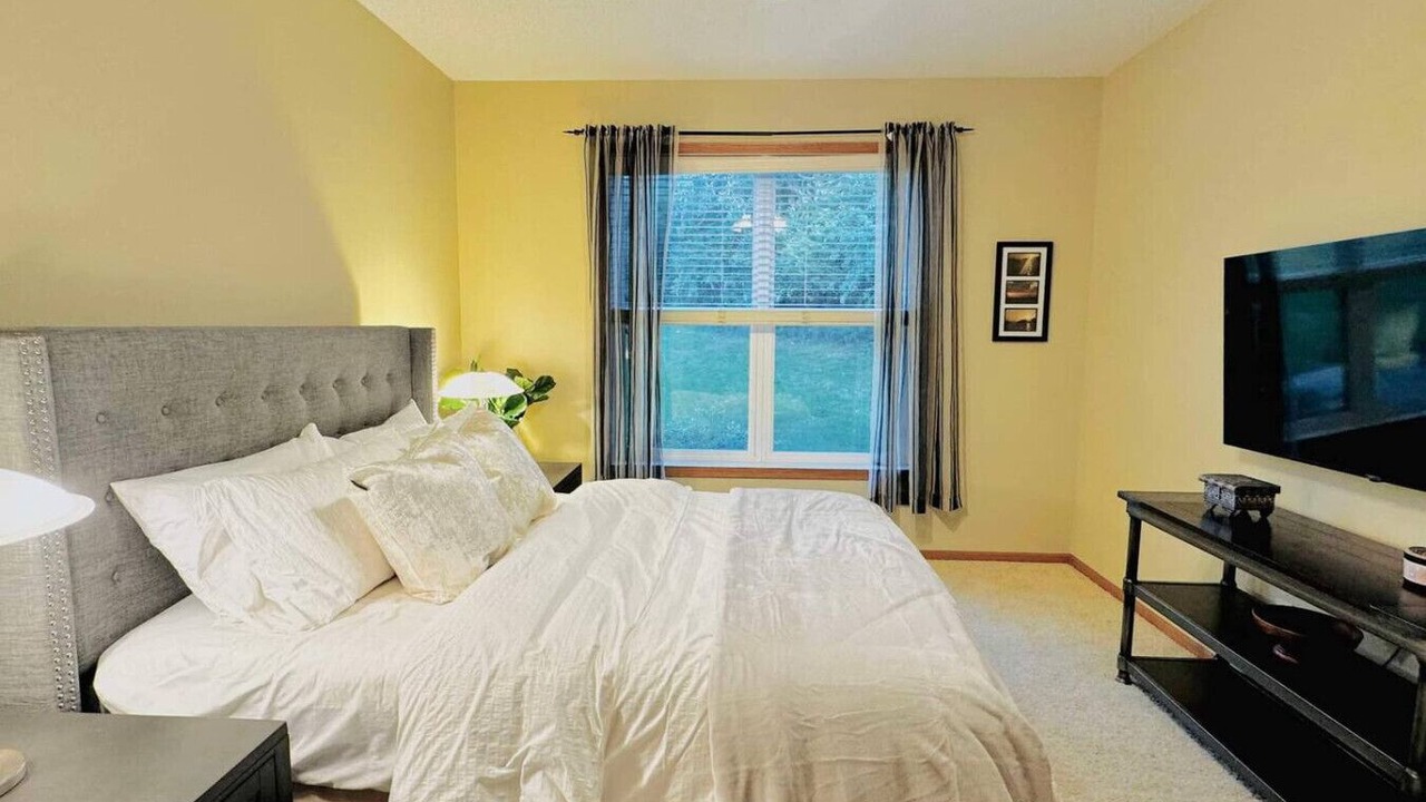 Photo of Bedroom in Cottage Grove