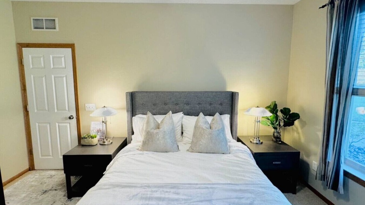 Photo of Bedroom in Cottage Grove