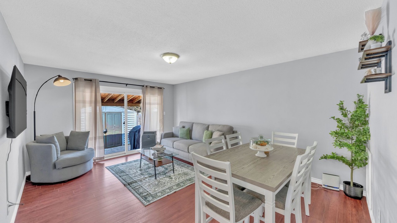 Photo of Livingroom in Riverside
