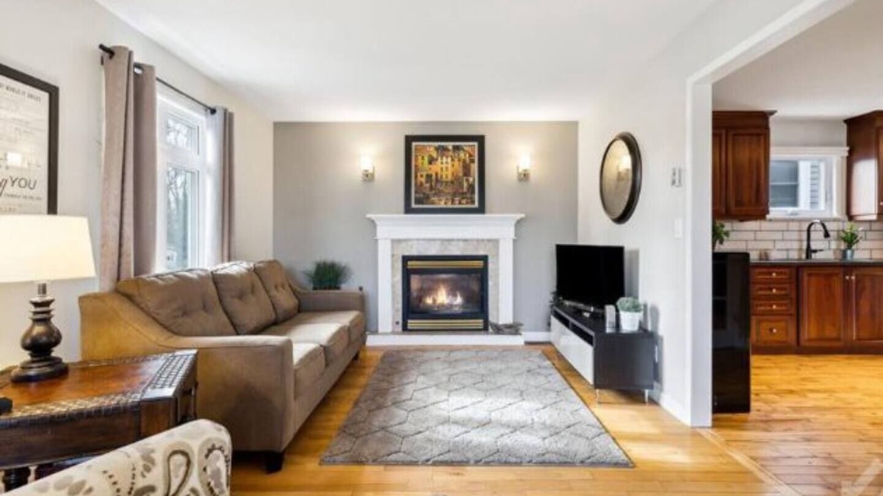 Photo of Livingroom in Brockville
