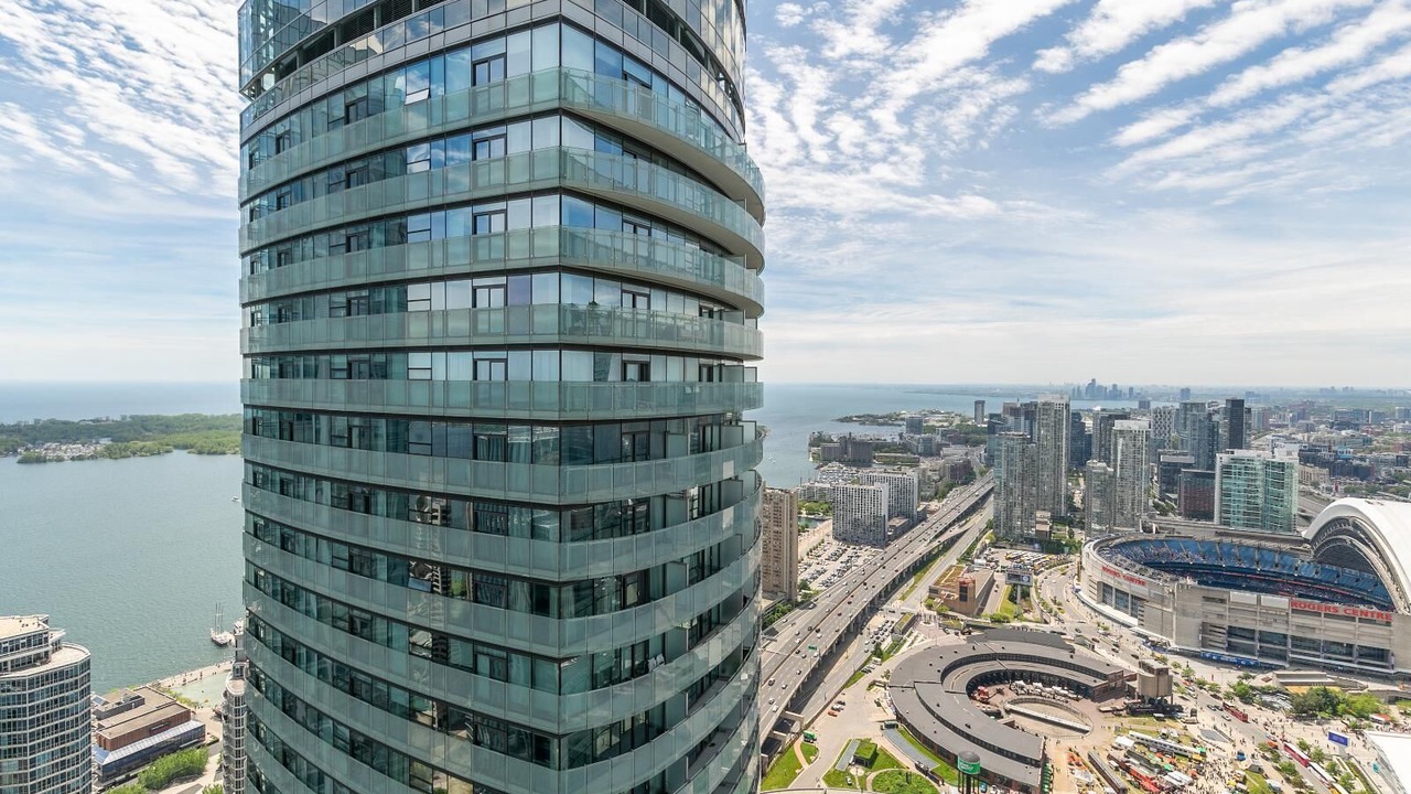 Photo of Outdoor in Toronto Entertainment District