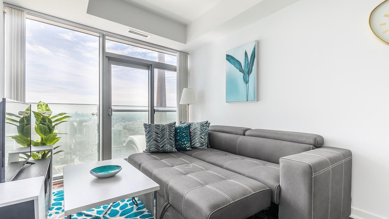 Photo of Livingroom in Toronto Entertainment District