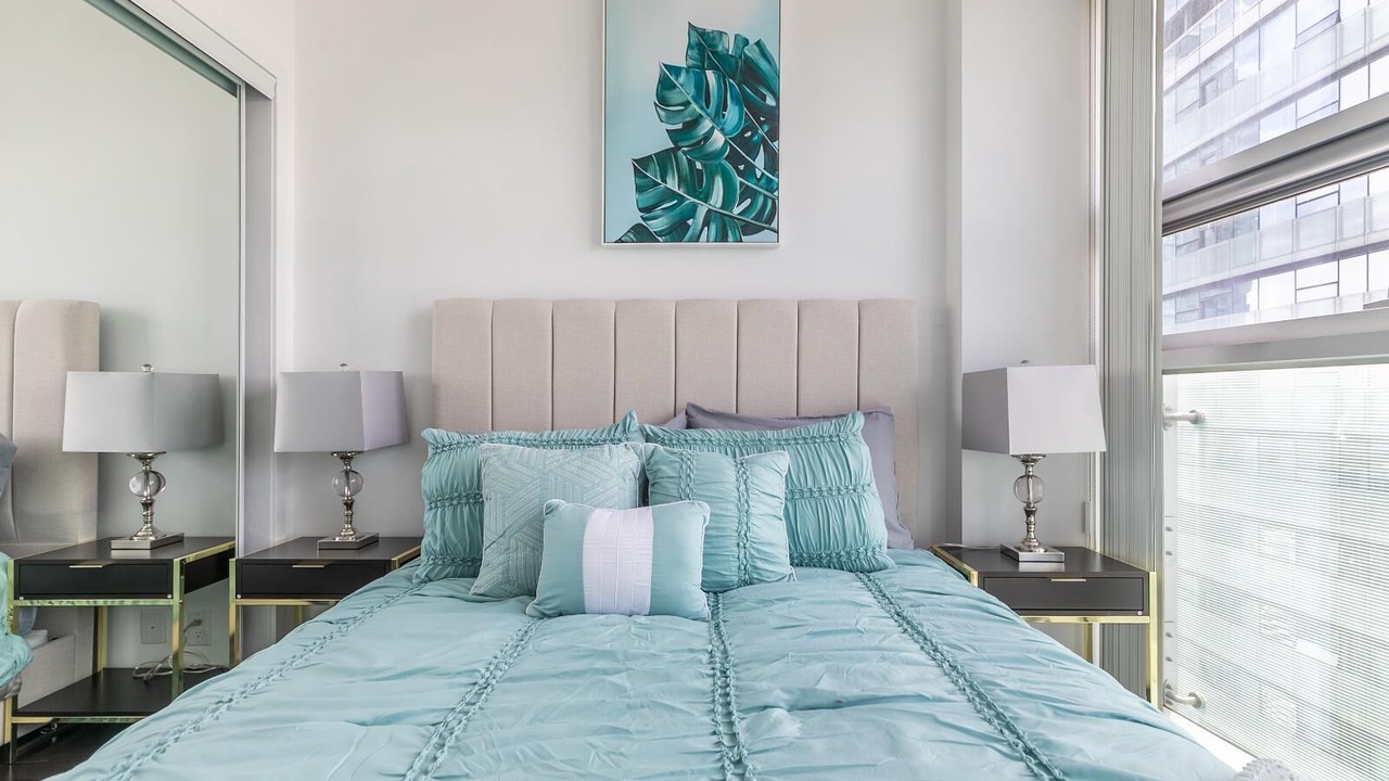 Photo of Bedroom in Toronto Entertainment District