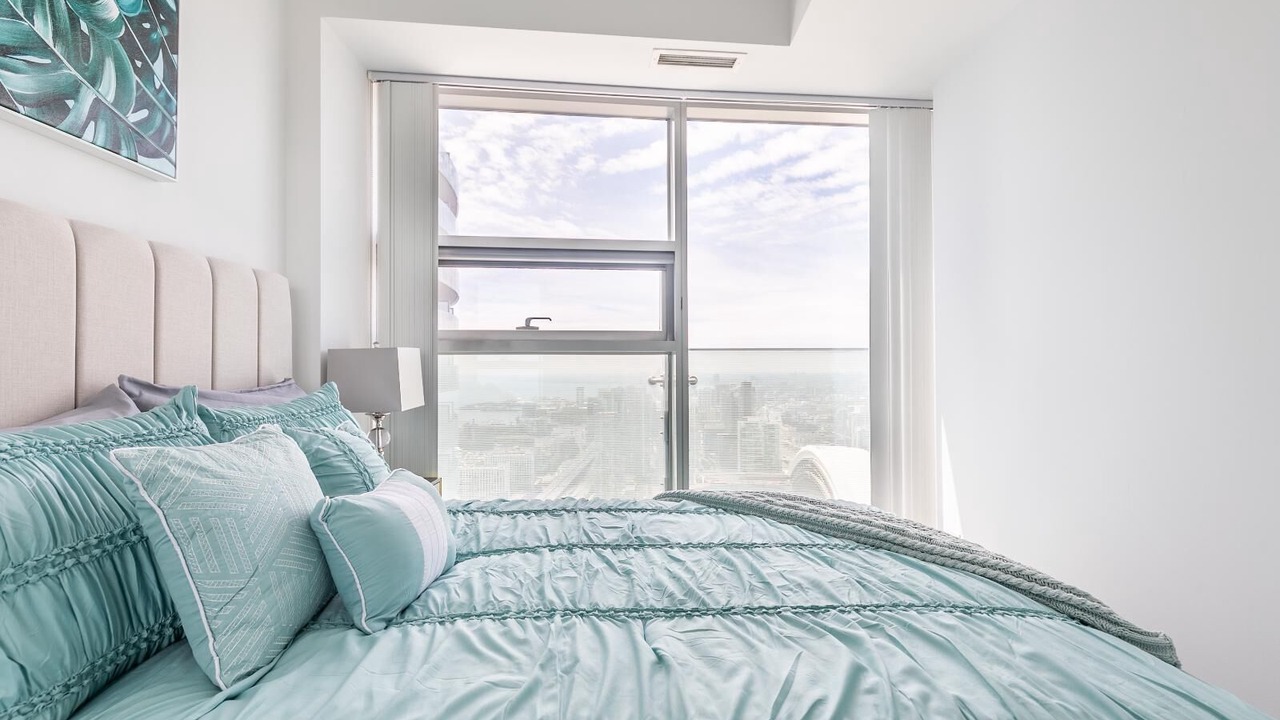 Photo of Bedroom in Toronto Entertainment District