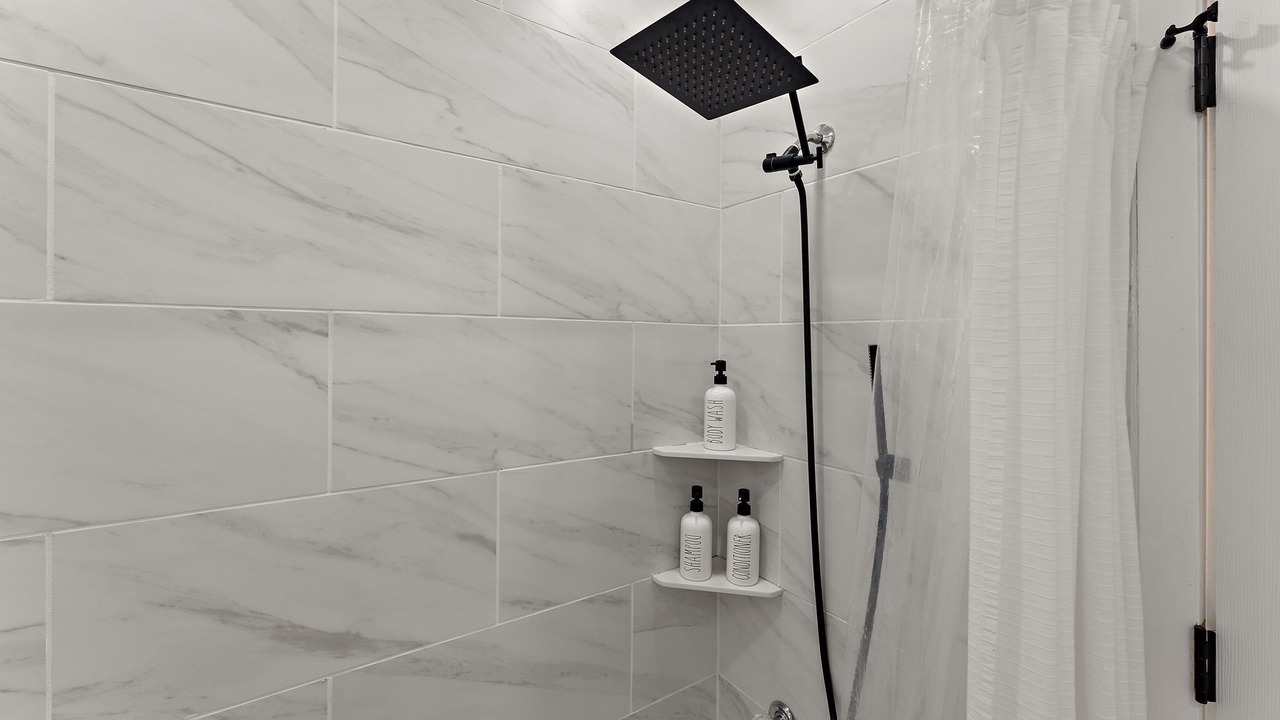 Photo of Bathroom in Highwood