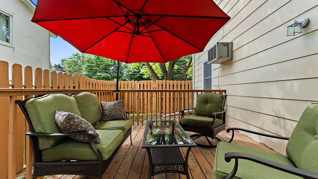 Photo of Patio Balcony in Highwood