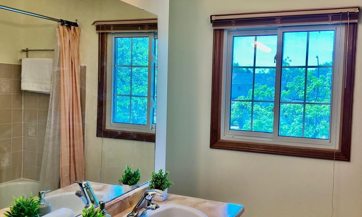 Photo of Bathroom in Thorold