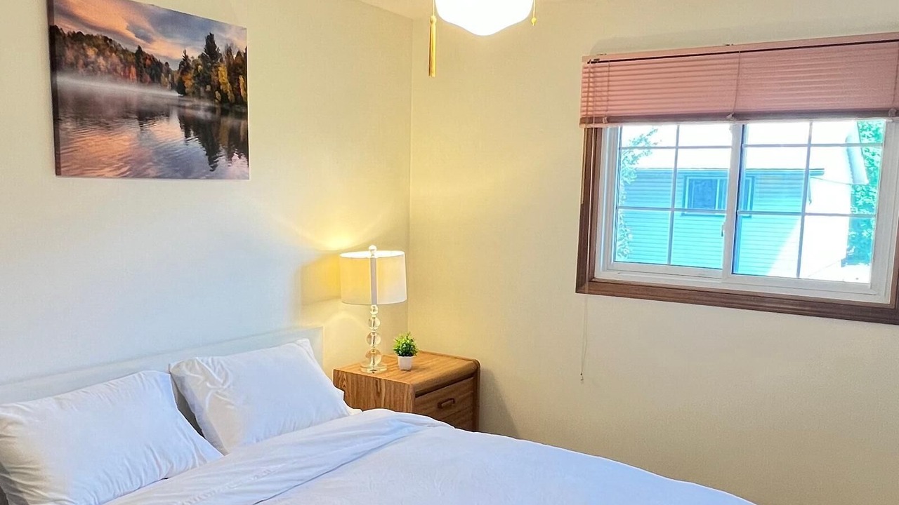 Photo of Bedroom in Thorold