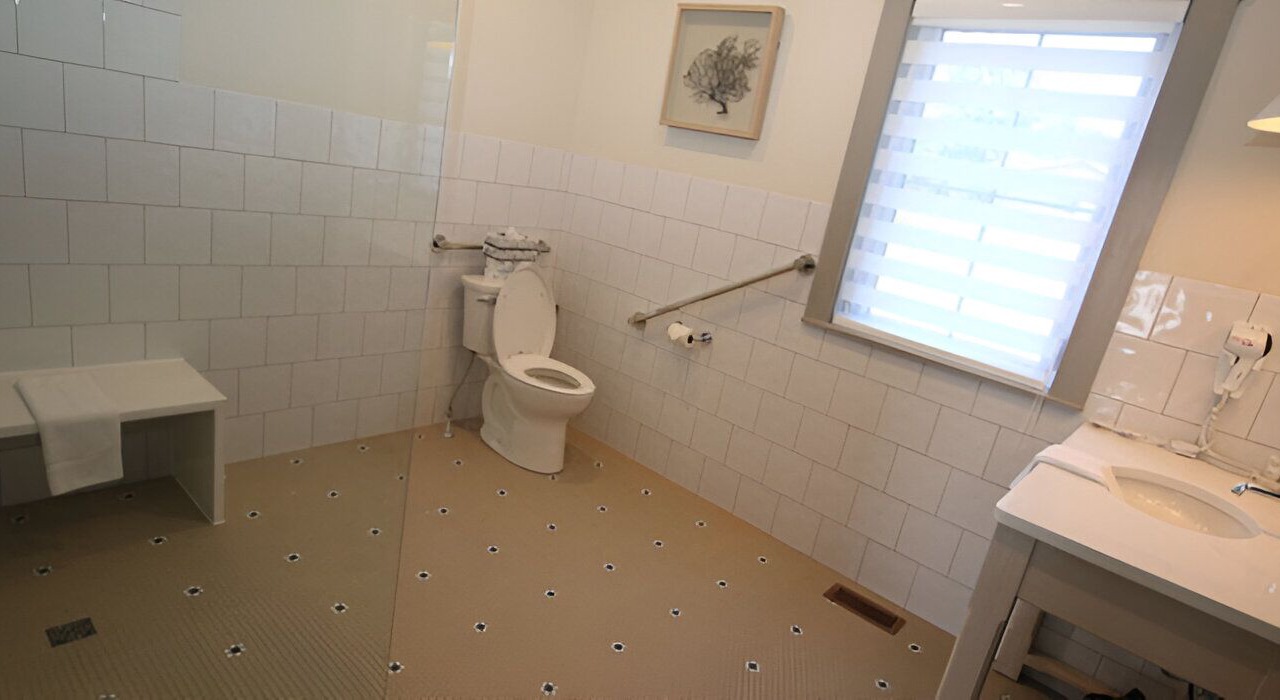 Photo of Bathroom in Otonabee-South Monaghan