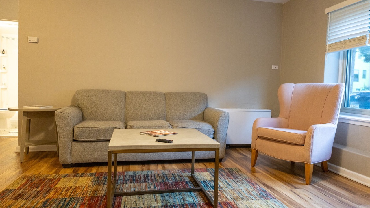 Photo of Livingroom in Whittier