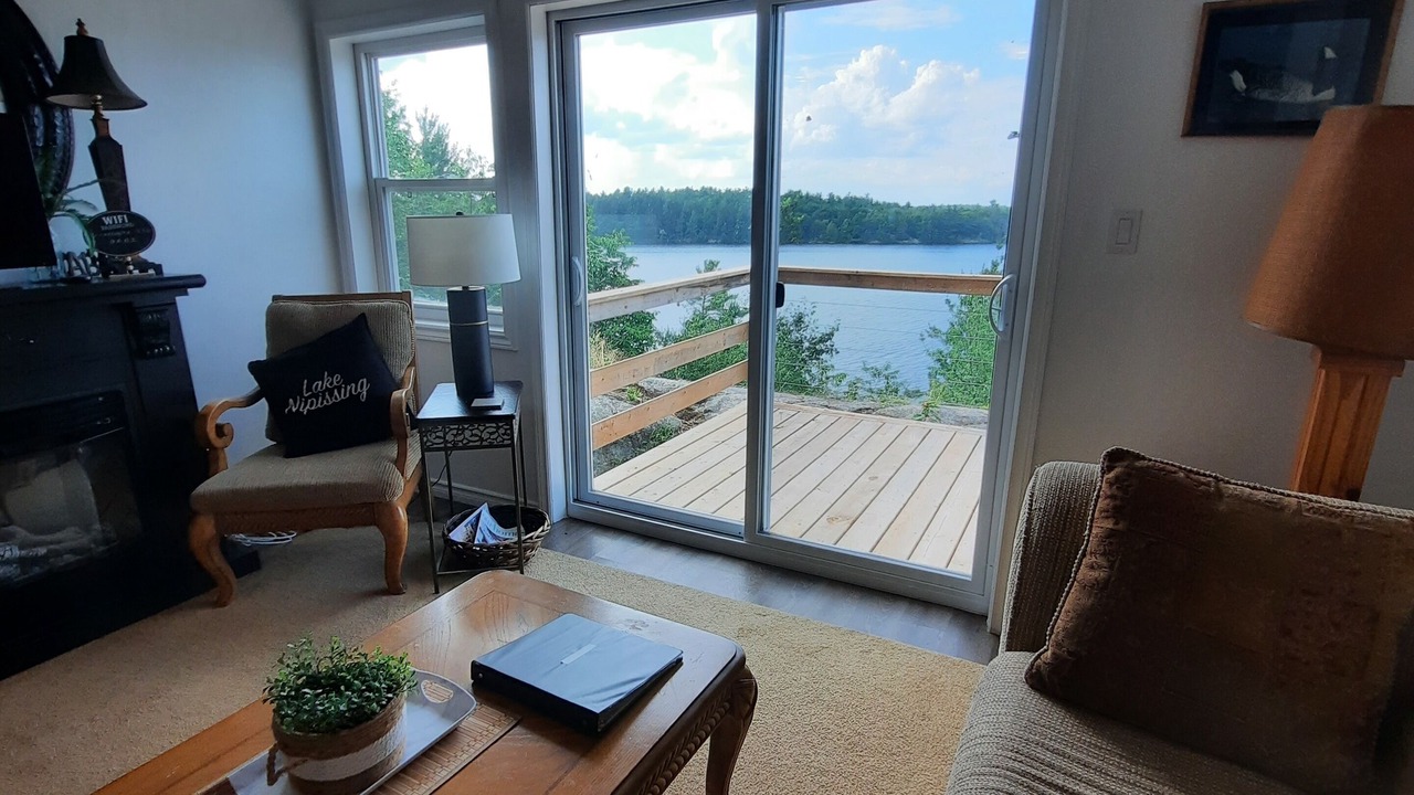 Photo of Livingroom in Nipissing