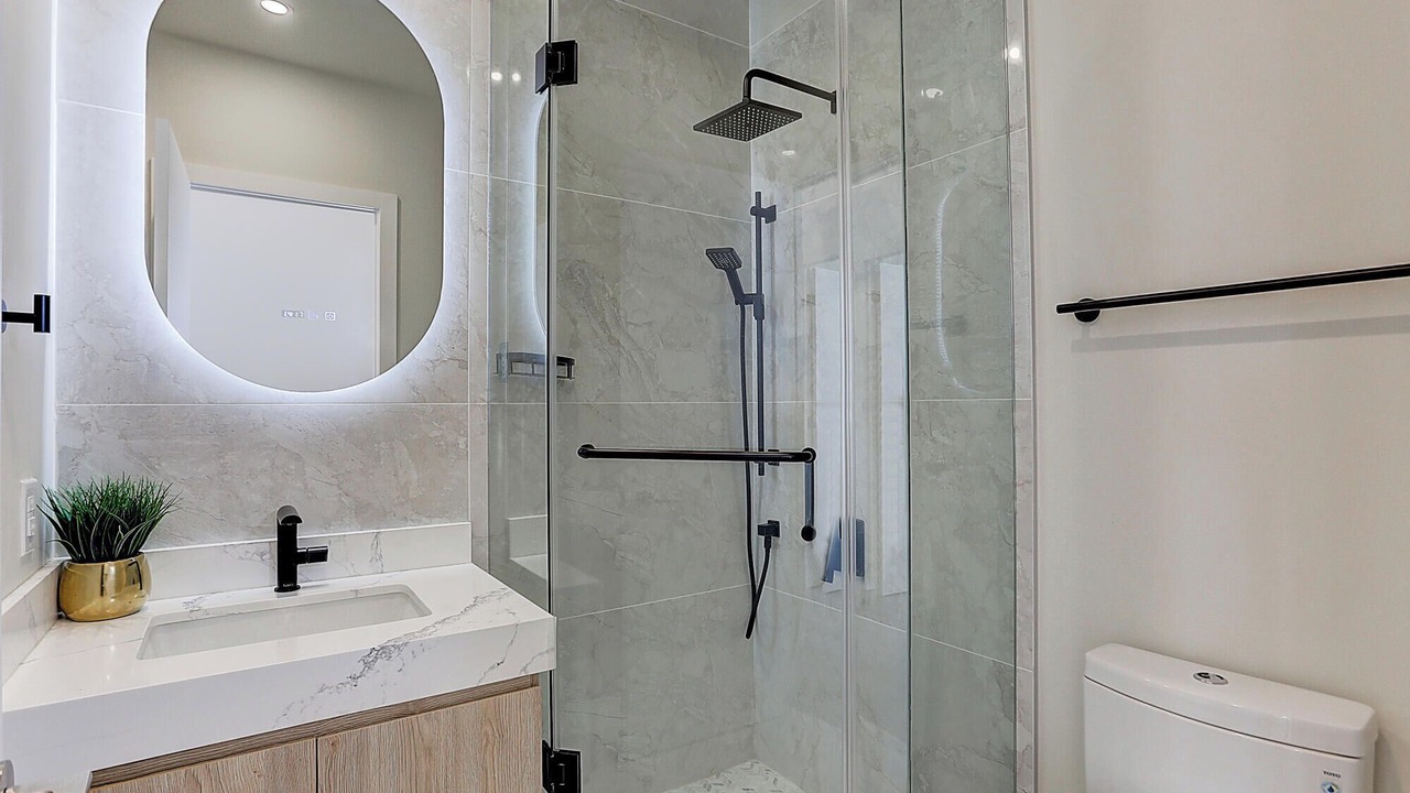 Photo of Bathroom in Garden District