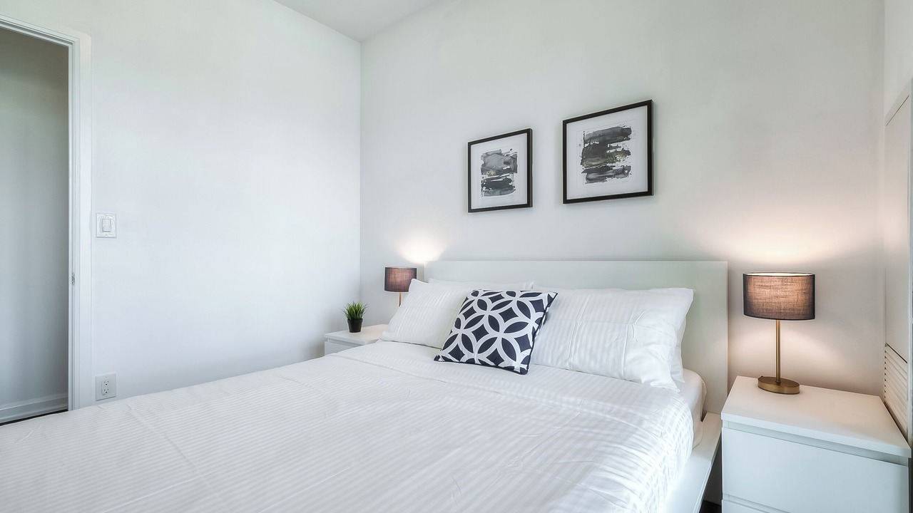 Photo of Bedroom in Garden District