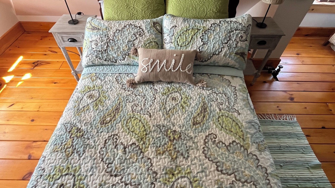 Photo of Bedroom in Port Colborne
