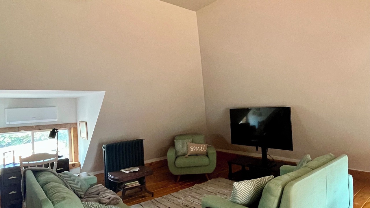Photo of Livingroom in Port Colborne