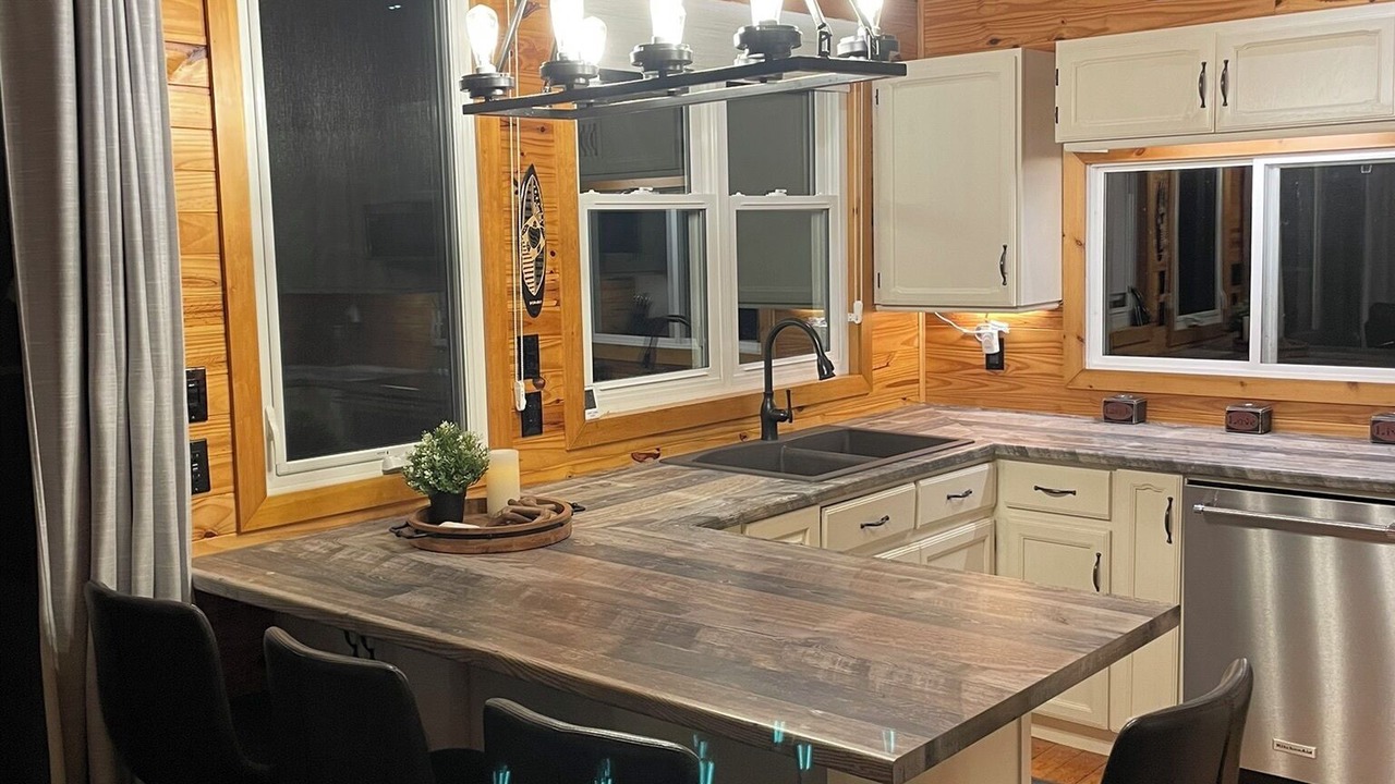 Photo of Kitchen in Deer Bay