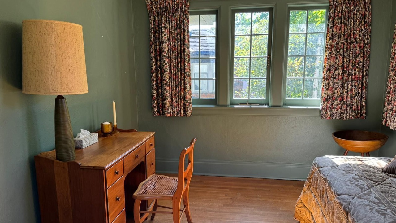 Photo of Bedroom in Midtown Toronto