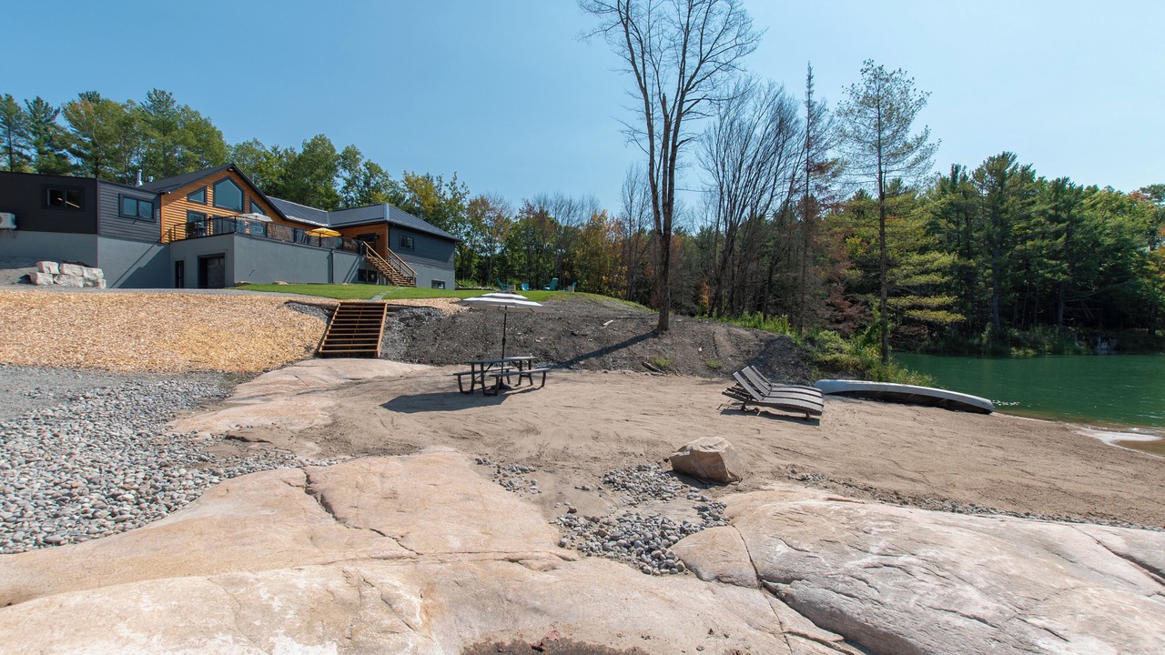 Photo of Outdoor in Severn