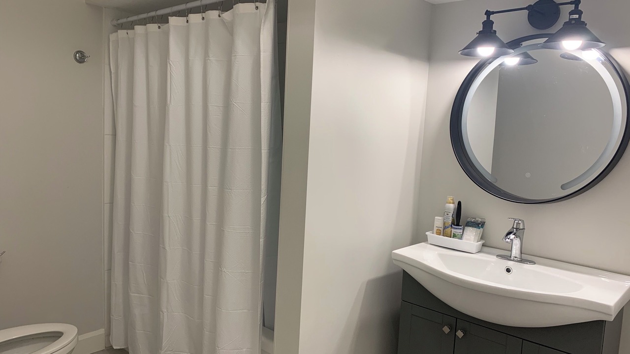 Photo of Bathroom in Chatham-Kent