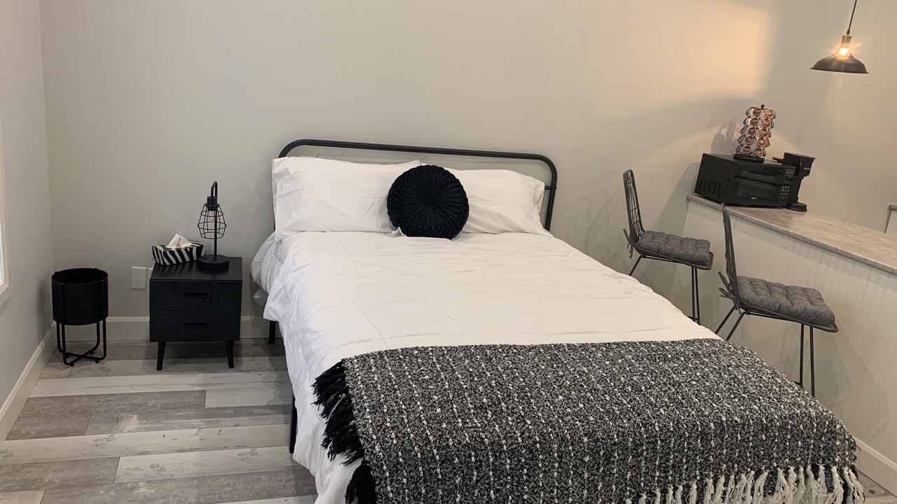 Photo of Bedroom in Chatham-Kent