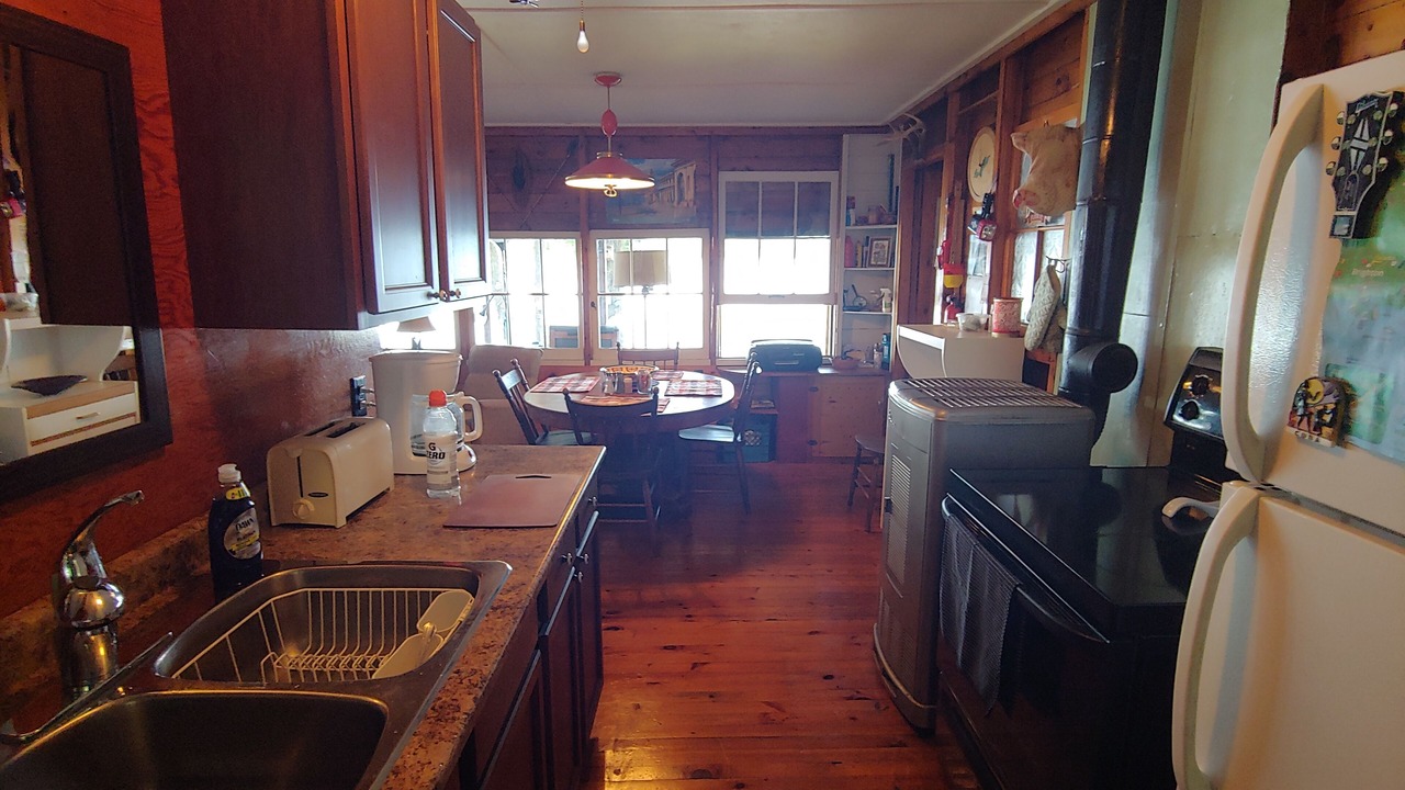 Photo of Kitchen in Centre Hastings